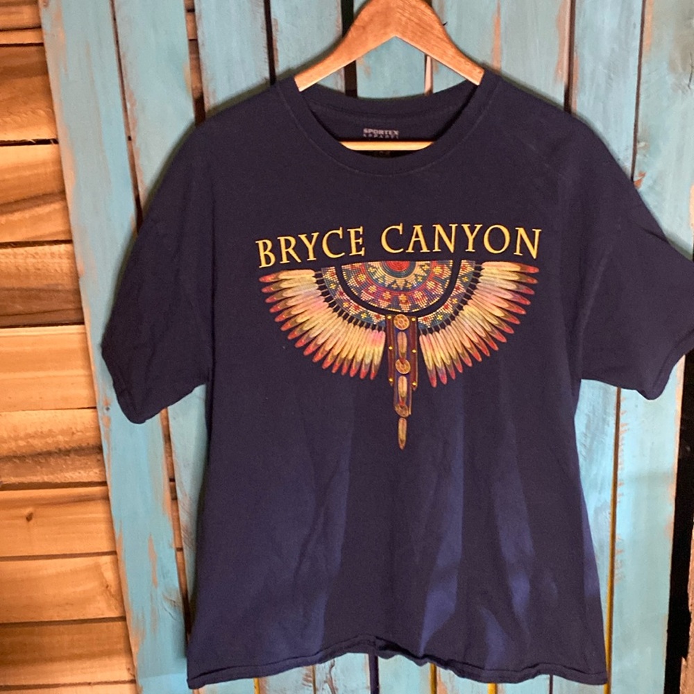 Vintage Y2K Sportex Apparel Bryce Canyon t shirt size XL made in USA navy Native